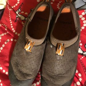 Women’s Merrell chocolate brown moccasins- Size 8